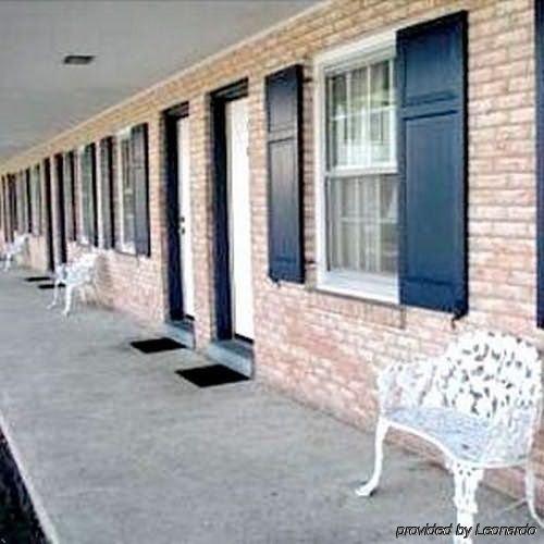 Budget Host Three Crowns Gettysburg Exterior foto