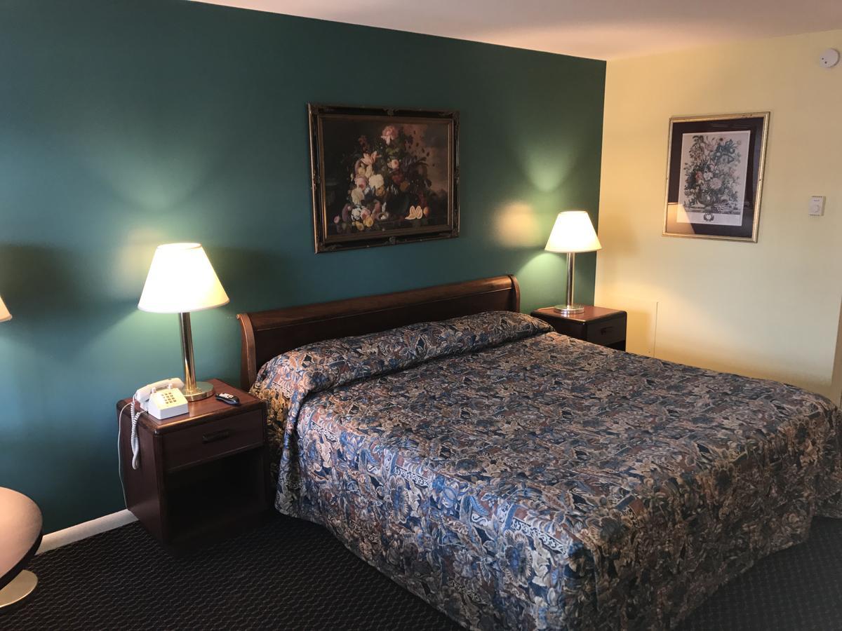 Budget Host Three Crowns Gettysburg Exterior foto